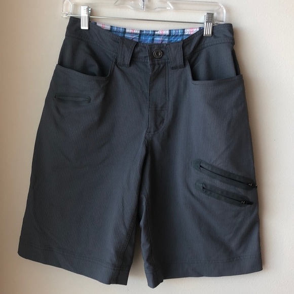 LULULEMON Casual Shorts - Picture 1 of 5